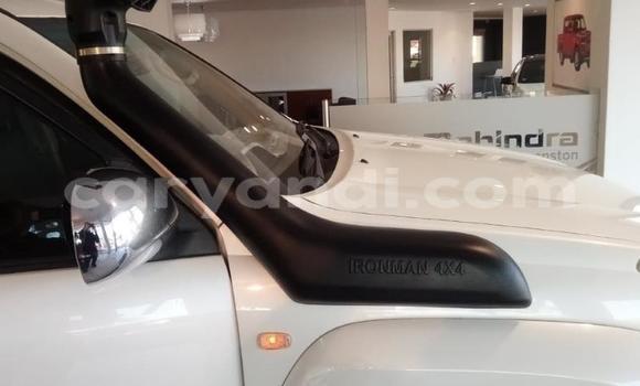 Acheter Occasion Voiture Toyota Land Cruiser Prado Blanc à Lusaka, Zambie Acheter Occasion Voiture Toyota Land Cruiser Prado Blanc à Lusaka, Zambie