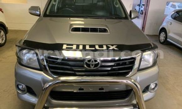 Buy Used Toyota Hilux Silver Car in Lusaka in Zambia Buy Used Toyota Hilux Silver Car in Lusaka in Zambia
