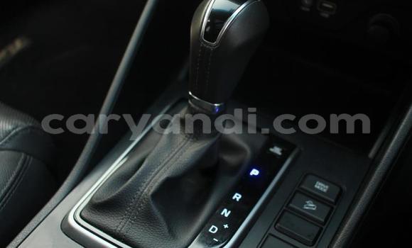 Acheter Occasion Voiture Hyundai Tucson Blanc à Lusaka, Zambie Acheter Occasion Voiture Hyundai Tucson Blanc à Lusaka, Zambie