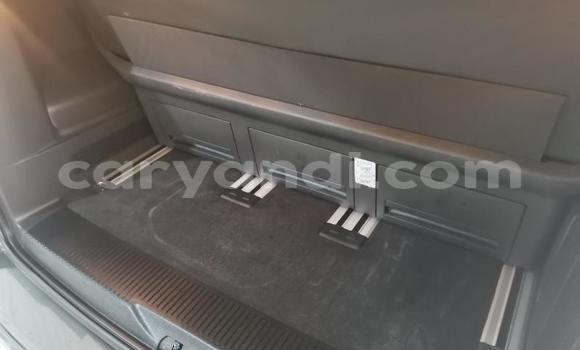 Buy Used Volkswagen Caravelle Silver Car in Lusaka in Zambia Buy Used Volkswagen Caravelle Silver Car in Lusaka in Zambia