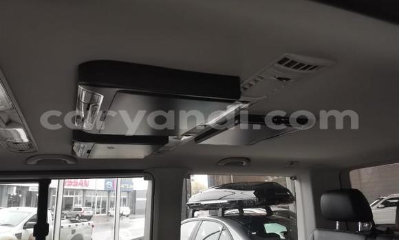 Buy Used Volkswagen Caravelle Silver Car in Lusaka in Zambia Buy Used Volkswagen Caravelle Silver Car in Lusaka in Zambia