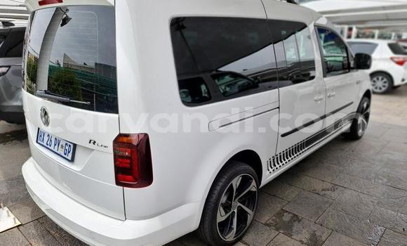 Buy Used Volkswagen Caddy White Car in Lusaka in Zambia Buy Used Volkswagen Caddy White Car in Lusaka in Zambia