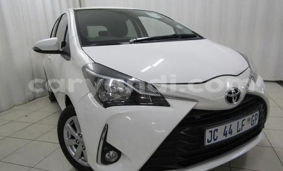 Acheter Occasion Voiture Toyota Yaris Blanc à Lusaka, Zambie Acheter Occasion Voiture Toyota Yaris Blanc à Lusaka, Zambie