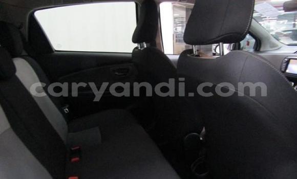 Acheter Occasion Voiture Toyota Yaris Blanc à Lusaka, Zambie Acheter Occasion Voiture Toyota Yaris Blanc à Lusaka, Zambie