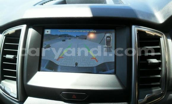 Acheter Occasion Voiture Isuzu KB Blanc à Chingola, Zambie Acheter Occasion Voiture Isuzu KB Blanc à Chingola, Zambie