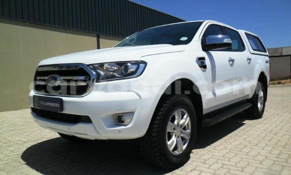 Acheter Occasion Voiture Isuzu KB Blanc à Chingola, Zambie Acheter Occasion Voiture Isuzu KB Blanc à Chingola, Zambie