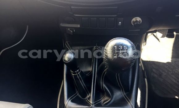 Acheter Occasion Voiture Toyota Hilux Blanc à Zambèze, Nord-Ouest Acheter Occasion Voiture Toyota Hilux Blanc à Zambèze, Nord-Ouest