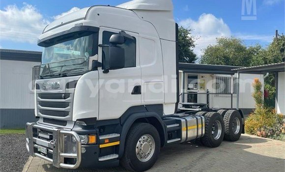 Buy Used Caterpillar 120 White Truck in Kitwe in Zambia