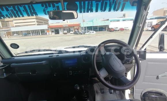 Acheter Occasion Voiture Toyota Land Cruiser Blanc à Lusaka, Zambie Acheter Occasion Voiture Toyota Land Cruiser Blanc à Lusaka, Zambie