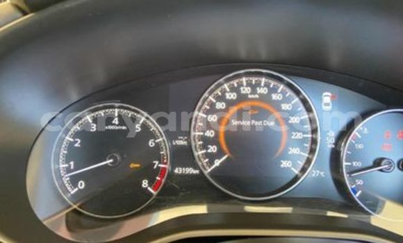 Acheter Occasion Voiture Mazda 3 Rouge à Livingstone, Zambie Acheter Occasion Voiture Mazda 3 Rouge à Livingstone, Zambie