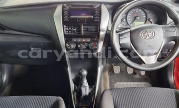 Tenga Tsaru Toyota Yaris Tsvuku Mota in Choma in Southern Tenga Tsaru Toyota Yaris Tsvuku Mota in Choma in Southern