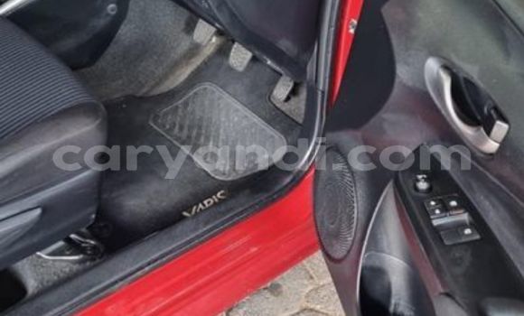 Acheter Occasion Voiture Toyota Yaris Rouge à Choma, Du sud Acheter Occasion Voiture Toyota Yaris Rouge à Choma, Du sud