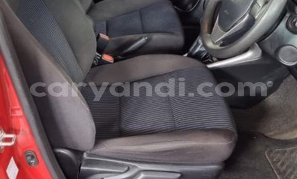 Acheter Occasion Voiture Toyota Yaris Rouge à Choma, Du sud Acheter Occasion Voiture Toyota Yaris Rouge à Choma, Du sud