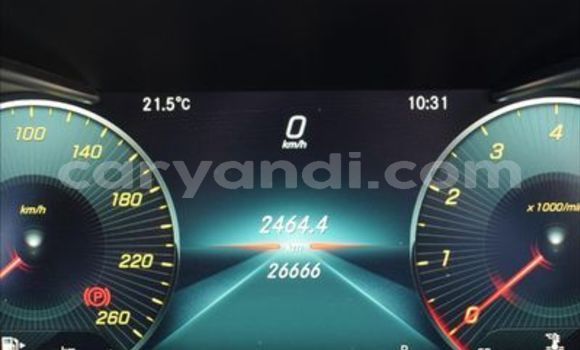 Acheter Occasion Voiture Mercedes-Benz C-Classe Gris à Lusaka, Zambie Acheter Occasion Voiture Mercedes-Benz C-Classe Gris à Lusaka, Zambie