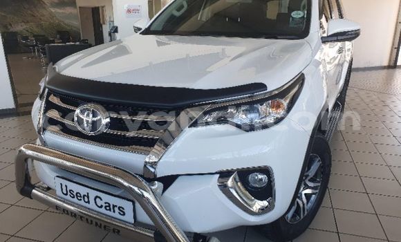 Buy Used Toyota Fortuner White Car in Zambezi in North-Western Buy Used Toyota Fortuner White Car in Zambezi in North-Western