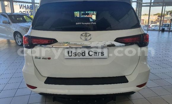 Buy Used Toyota Fortuner White Car in Zambezi in North-Western Buy Used Toyota Fortuner White Car in Zambezi in North-Western