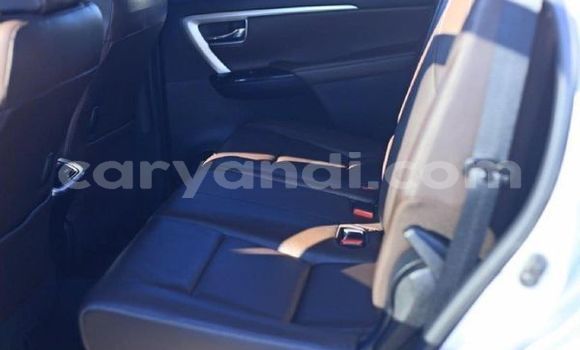 Buy Used Toyota Fortuner Silver Car in Zambezi in North-Western Buy Used Toyota Fortuner Silver Car in Zambezi in North-Western