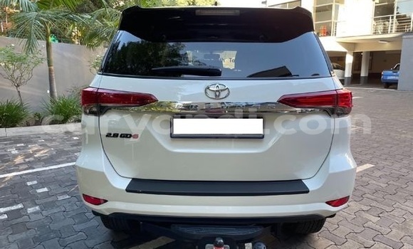 Buy Used Toyota Fortuner White Car in Zambezi in North-Western Buy Used Toyota Fortuner White Car in Zambezi in North-Western