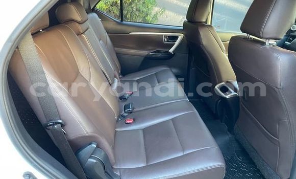 Buy Used Toyota Fortuner White Car in Zambezi in North-Western Buy Used Toyota Fortuner White Car in Zambezi in North-Western