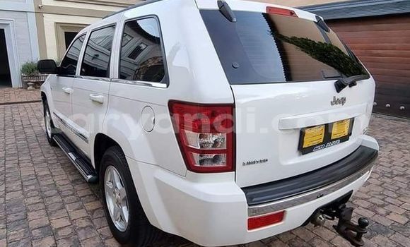 Buy Used Jeep Grand Cherokee White Car in Zambezi in North-Western Buy Used Jeep Grand Cherokee White Car in Zambezi in North-Western
