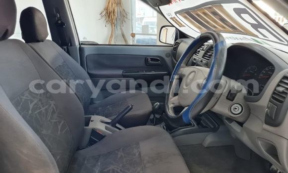 Acheter Occasion Voiture Isuzu KB Blanc à Zambèze, Nord-Ouest Acheter Occasion Voiture Isuzu KB Blanc à Zambèze, Nord-Ouest