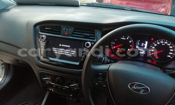 Tenga Tsaru Hyundai i20 Chena Mota in Zambezi in North-Western Tenga Tsaru Hyundai i20 Chena Mota in Zambezi in North-Western