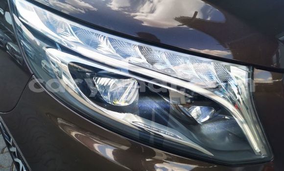 Acheter Occasion Voiture Mercedes‒Benz V-klasse Autre à Zambèze, Nord-Ouest Acheter Occasion Voiture Mercedes‒Benz V-klasse Autre à Zambèze, Nord-Ouest