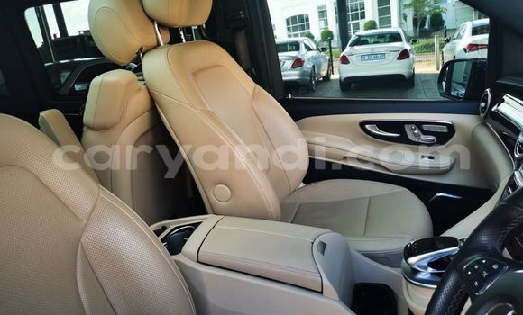 Acheter Occasion Voiture Mercedes‒Benz V-klasse Autre à Zambèze, Nord-Ouest Acheter Occasion Voiture Mercedes‒Benz V-klasse Autre à Zambèze, Nord-Ouest
