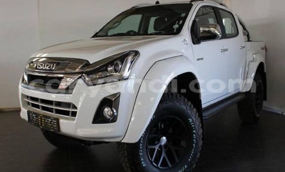 Buy Used Isuzu D–MAX White Car in Zambezi in North-Western Buy Used Isuzu D–MAX White Car in Zambezi in North-Western