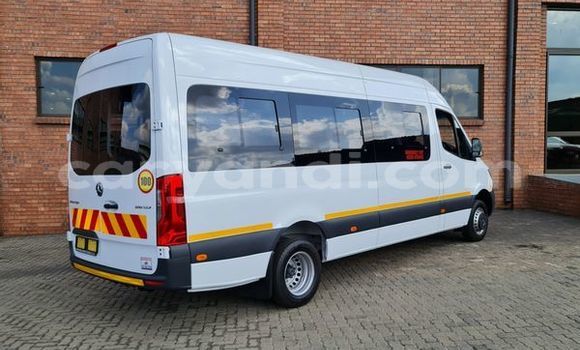 Acheter Occasion Voiture Mercedes‒Benz S-klasse Blanc à Zambèze, Nord-Ouest Acheter Occasion Voiture Mercedes‒Benz S-klasse Blanc à Zambèze, Nord-Ouest