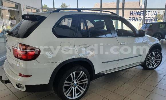 Buy Used BMW X5 White Car in Chililabombwe in Copperbelt Buy Used BMW X5 White Car in Chililabombwe in Copperbelt