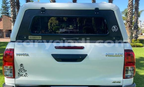 Buy Used Toyota Hilux White Car in Chingola in Zambia Buy Used Toyota Hilux White Car in Chingola in Zambia