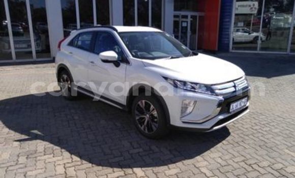 Acheter Occasion Voiture Mitsubishi Eclipse Cross Blanc à Mazabuka, Du sud Acheter Occasion Voiture Mitsubishi Eclipse Cross Blanc à Mazabuka, Du sud