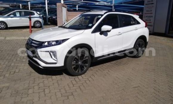 Acheter Occasion Voiture Mitsubishi Eclipse Cross Blanc à Mazabuka, Du sud Acheter Occasion Voiture Mitsubishi Eclipse Cross Blanc à Mazabuka, Du sud