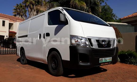 Buy Used Nissan NV350 Caravan White Car in Chingola in Zambia Buy Used Nissan NV350 Caravan White Car in Chingola in Zambia