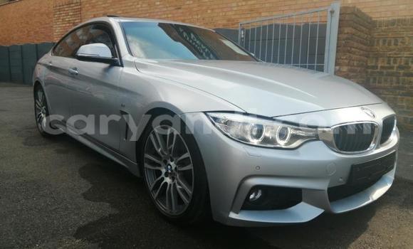 Nunua Ilio tumika BMW 4-Series Fedha Gari ndani ya Lusaka nchini Zambia