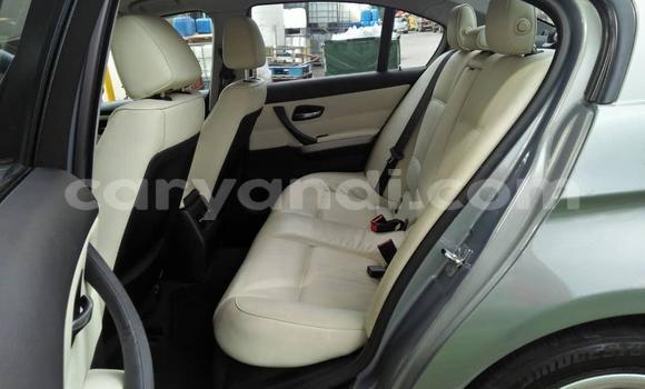 Tenga Tsaru BMW 3–Series Sirivha Mota in Lusaka in Zambia Tenga Tsaru BMW 3–Series Sirivha Mota in Lusaka in Zambia