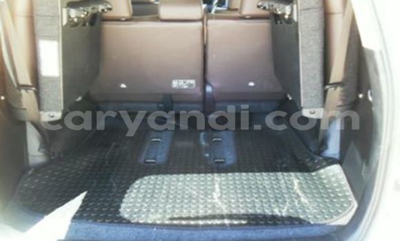 Acheter Occasion Voiture Toyota Fortuner Blanc à Chingola, Zambie Acheter Occasion Voiture Toyota Fortuner Blanc à Chingola, Zambie