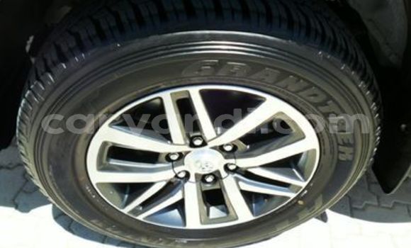 Acheter Occasion Voiture Toyota Fortuner Blanc à Chingola, Zambie Acheter Occasion Voiture Toyota Fortuner Blanc à Chingola, Zambie