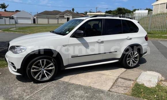 Acheter Occasion Voiture BMW X5 Blanc à Lusaka, Zambie Acheter Occasion Voiture BMW X5 Blanc à Lusaka, Zambie
