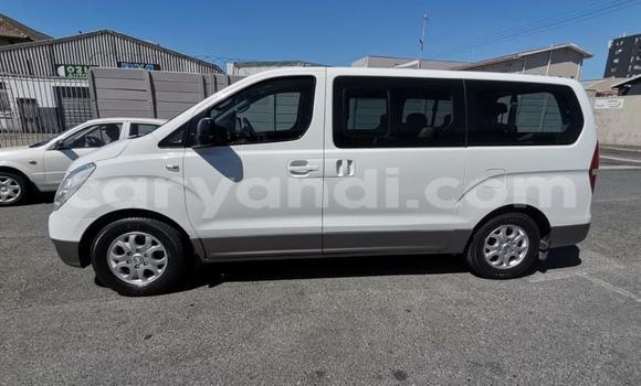 Buy Used Hyundai H1 White Car in Lusaka in Zambia Buy Used Hyundai H1 White Car in Lusaka in Zambia