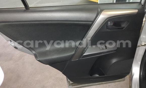 Acheter Occasion Voiture Toyota RAV4 Gris à Lusaka, Zambie Acheter Occasion Voiture Toyota RAV4 Gris à Lusaka, Zambie