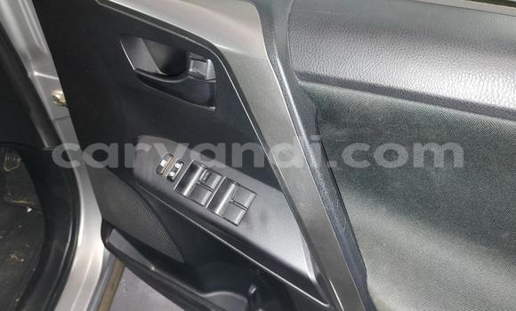 Acheter Occasion Voiture Toyota RAV4 Gris à Lusaka, Zambie Acheter Occasion Voiture Toyota RAV4 Gris à Lusaka, Zambie