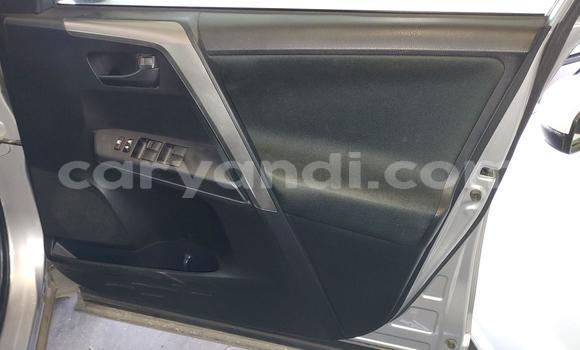 Acheter Occasion Voiture Toyota RAV4 Gris à Lusaka, Zambie Acheter Occasion Voiture Toyota RAV4 Gris à Lusaka, Zambie