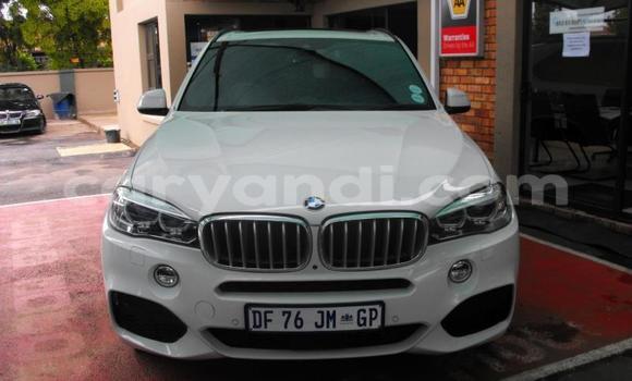 Buy Used BMW X5 White Car in Livingstone in Zambia Buy Used BMW X5 White Car in Livingstone in Zambia