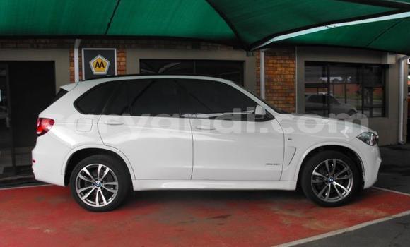 Buy Used BMW X5 White Car in Livingstone in Zambia Buy Used BMW X5 White Car in Livingstone in Zambia