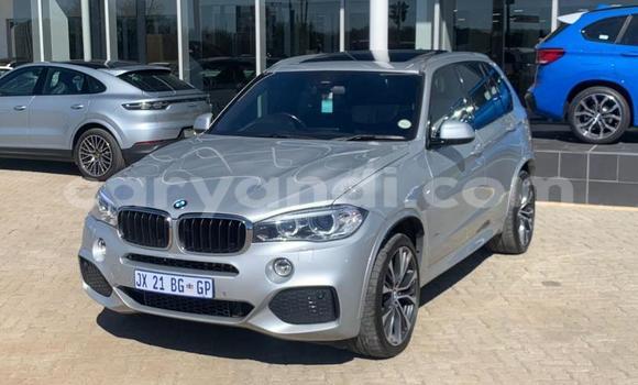 Acheter Occasion Voiture BMW X5 Gris à Livingstone, Zambie Acheter Occasion Voiture BMW X5 Gris à Livingstone, Zambie