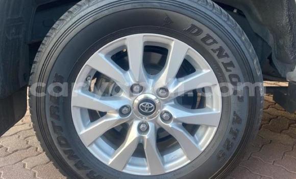Acheter Occasion Voiture Toyota Land Cruiser Gris à Lusaka, Zambie Acheter Occasion Voiture Toyota Land Cruiser Gris à Lusaka, Zambie