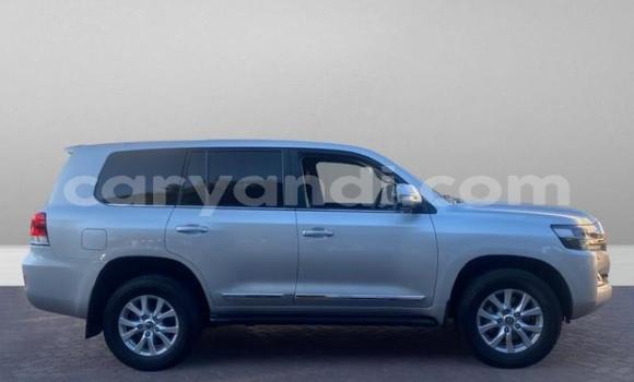 Acheter Occasion Voiture Toyota Land Cruiser Gris à Lusaka, Zambie Acheter Occasion Voiture Toyota Land Cruiser Gris à Lusaka, Zambie