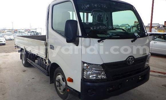 Acheter Import Voiture Toyota Dyna Autre à Livingstone, Zambie Acheter Import Voiture Toyota Dyna Autre à Livingstone, Zambie